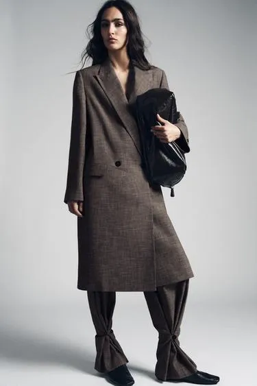 Двубортное классическое пальто — ZW COLLECTION LIMITED EDITION- Заказать в России