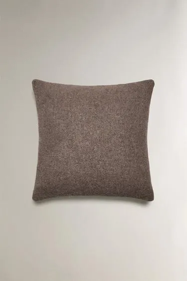 Чехол из шерсти для подушки