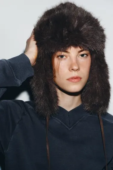 Шапка-ушанка с мехом