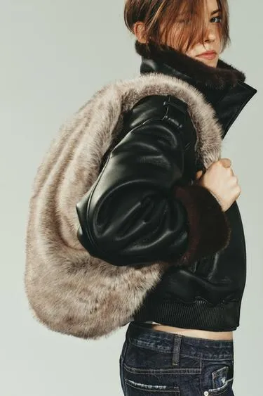 Большая сумка-мешок из искусственного меха- Заказать в России