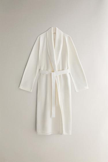 Zara Халат из флиса до середины голени купить с доставкой.