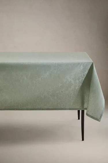 Хлопковый скатерть с жаккардовыми цветочными мотивами и смолистым покрытием- Заказать в России