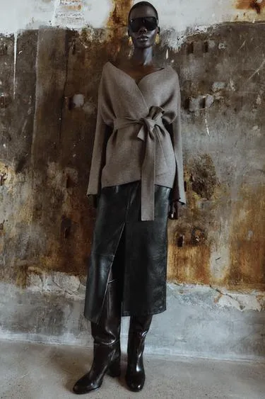 Кардиган из вязаного полотна с поясом