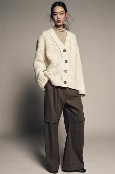 Zara Кардиган из 100% шерсти с V-образным вырезом