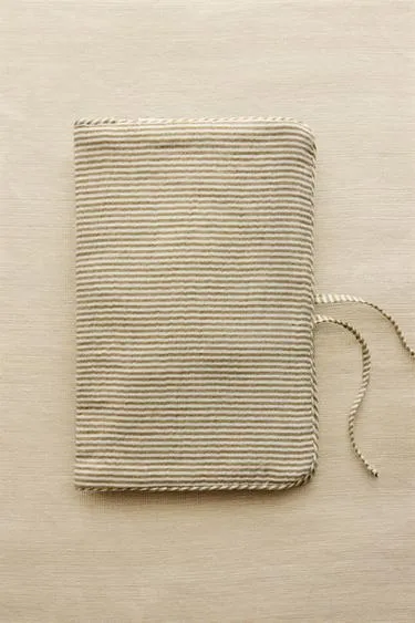 Полосатый держатель для салфеток из муслина