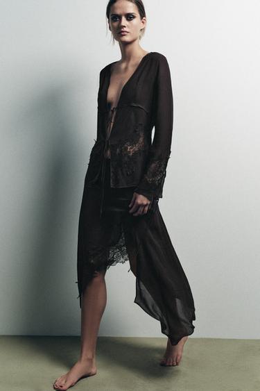 Zara Рубашка из жоржета, кружева и завязок купить с доставкой.