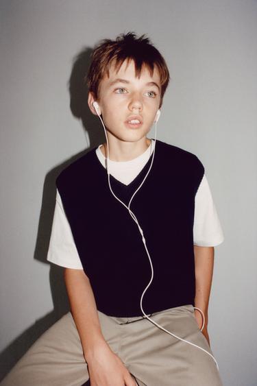 Zara Трикотажный жилет купить с доставкой.