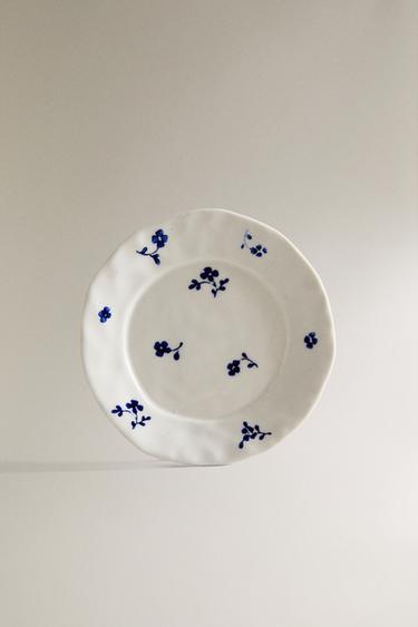 - Заказать в России