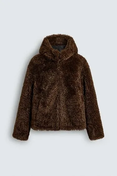 Куртка из искусственного меха с капюшоном