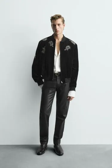 Вельветовый бомбер с вышивкой – LIMITED EDITION- Заказать в России