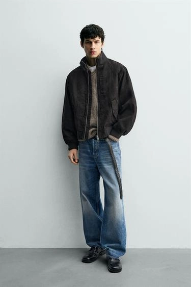 Бомбер с эффектом мятости