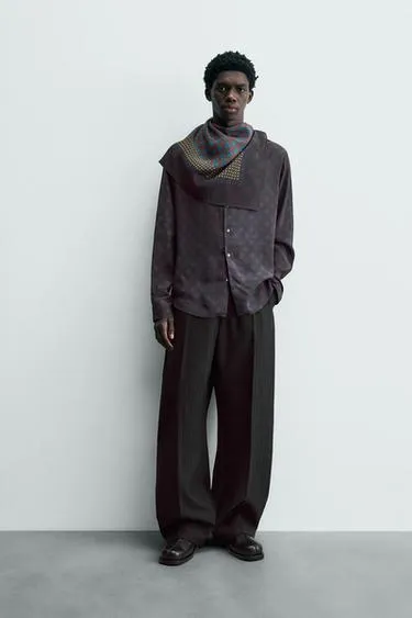 Брюки приталенного кроя из ограниченной коллекции