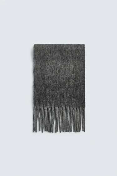 Шарф с начесом и бахромой