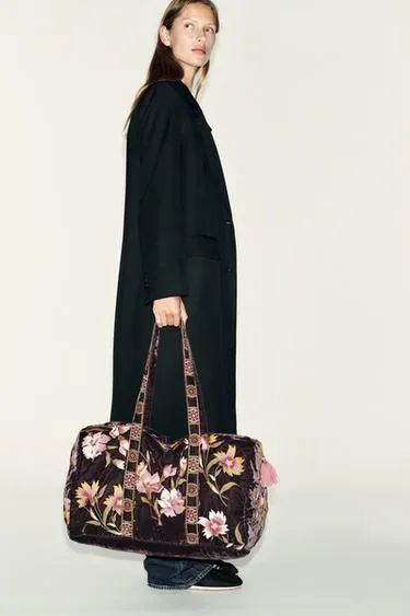 Стеганая бархатная сумка с цветочной вышивкой- Заказать в России