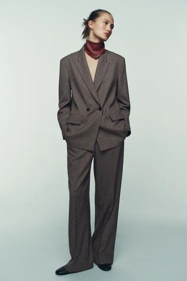 Двубортный блейзер оверсайз в клетку