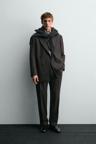 Zara Двубортный костюмный блейзер из шерсти AARON LEVINE X ZARA купить с доставкой.