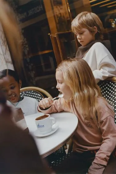 Футболка с вышивкой BONILLA A LA VISTA ® от ZARA