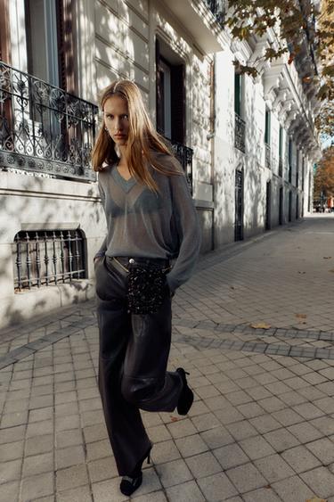 Zara Оверсайзер из металлической нити