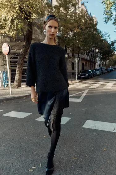 Свитер с комбинированным кружевом- Заказать в России