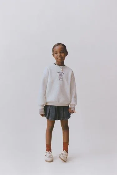 Свитшот с вышивкой BONILLA A LA VISTA ® от ZARA