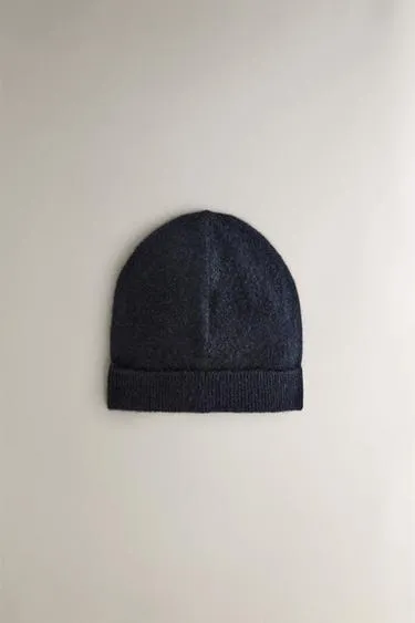 Шапка для младенцев из кашемира