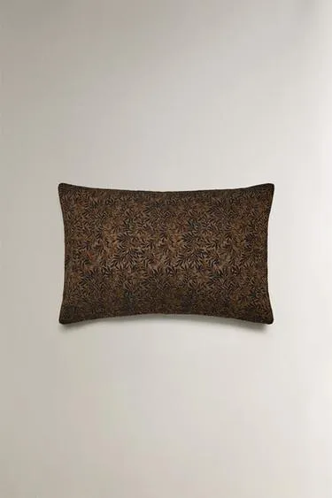 Подушка с цветочным узором- Заказать в России