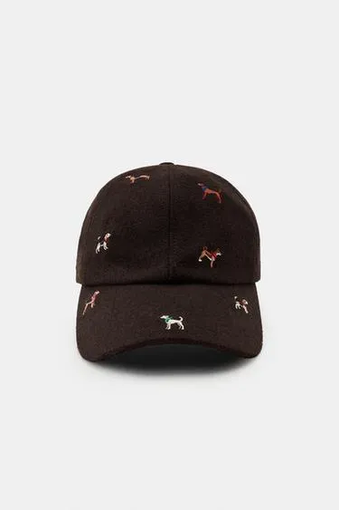 Кепка с вышивкой в виде собак- Заказать в России