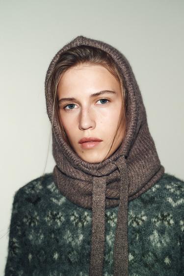 Zara Трикотажный капюшон в рубчик
