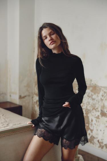 Zara Простая футболка с высоким воротом из лиоцелла