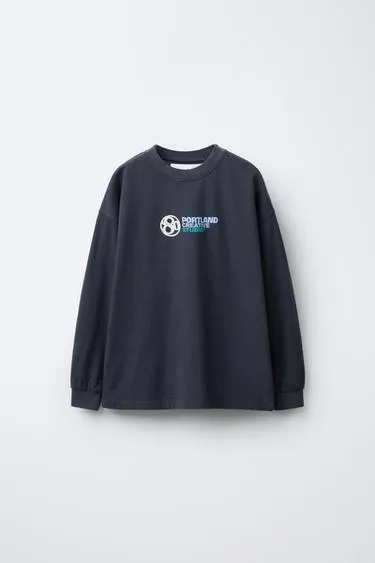 Футболка с рельефной надписью- Заказать в России