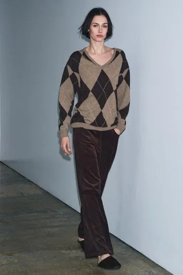 Свитер из 100% шерсти с узором «ромбы»