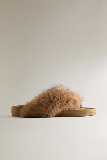 Zara Сандалии-шлепанцы с искусственным мехом