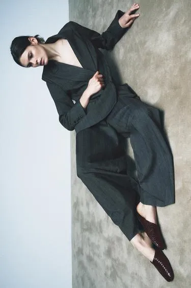 Кожаные мюли LIMITED EDITION- Заказать в России