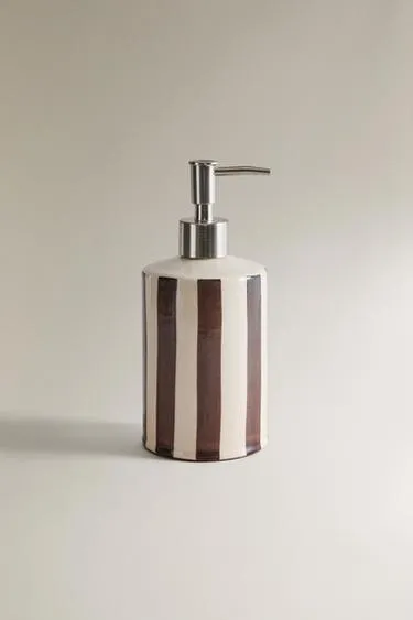 Коричневый полосатый диспенсер для мыла