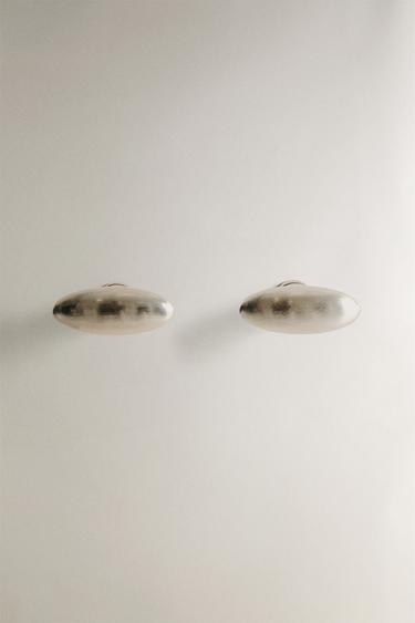 Zara Набор блестящих металлических дверных ручек (набор из 2) купить с доставкой.