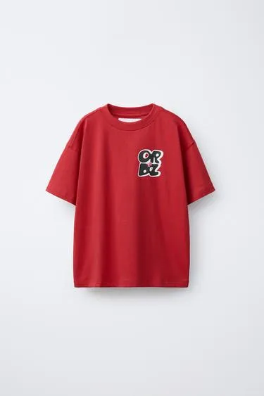 Футболка с рельефным текстовым принтом- Заказать в России