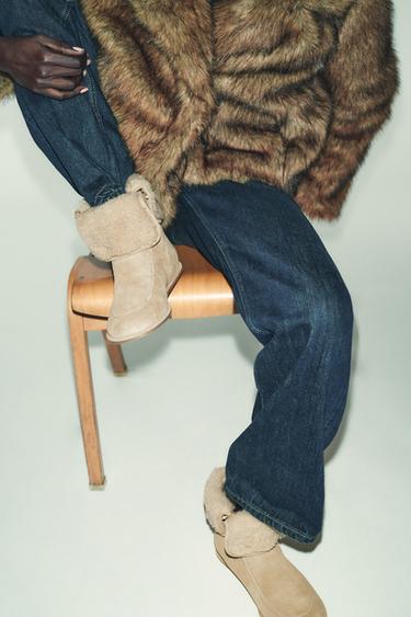 Zara Замшевые ботинки на плоской подошве