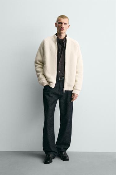 Zara Стеганый трикотажный бомбер купить с доставкой.