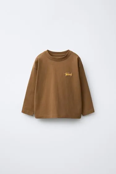 Футболка с прорезиненным принтом животного