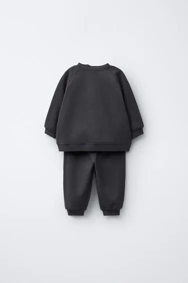 Базовый комплект из толстовки и брюк-джоггеров- Заказать в России