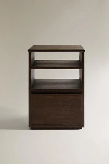 Деревянная тумбочка для кровати- Заказать в России