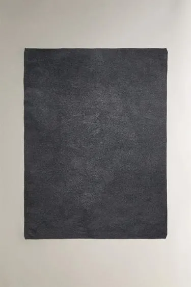 Плед из тонкой вязки- Заказать в России