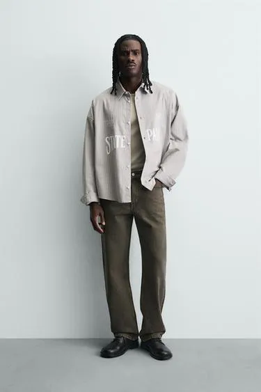 Рубашка в полоску с контрастной вышивкой