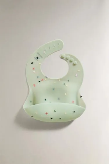 Силиконовый слюнявчик MICKEY & MINNIE ©DISNEY- Заказать в России