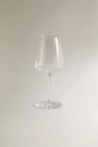 Стакан с линиями