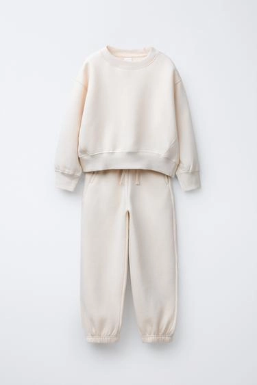 SWEATSHIRT AND JOGGER TROUSERS SET- Заказать в России