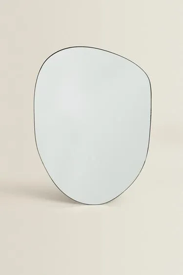 Большое асимметричное настенное зеркало- Заказать в России