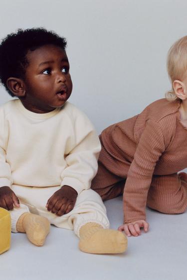 Zara Базовый комплект из толстовки и брюк-джоггеров купить с доставкой.