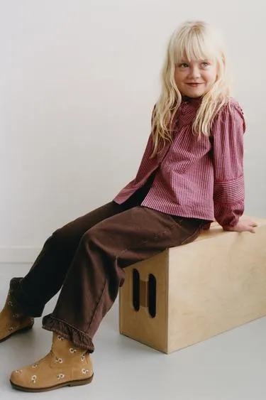 Рубашка в полоску с волнистым краем