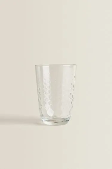 Стакан с рельефным узором